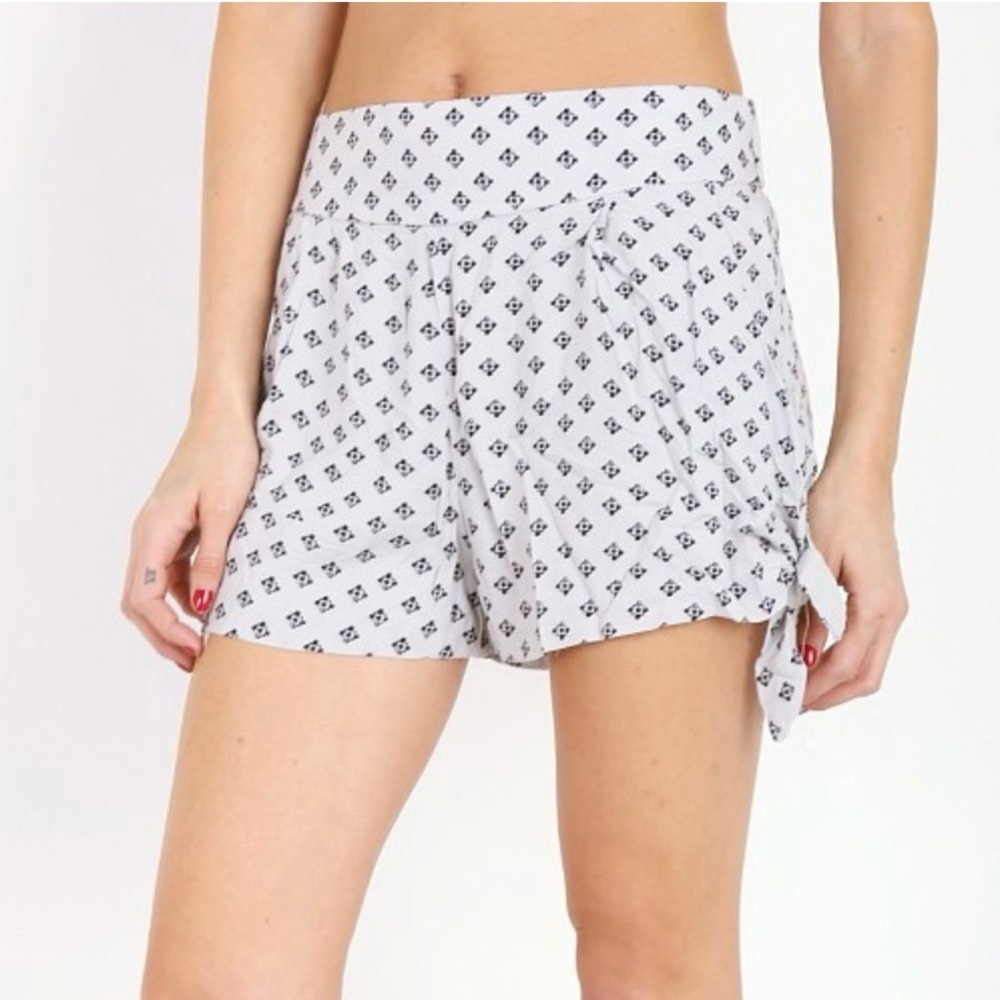 Free People Printed Sheila Pull On Shorts Size Small